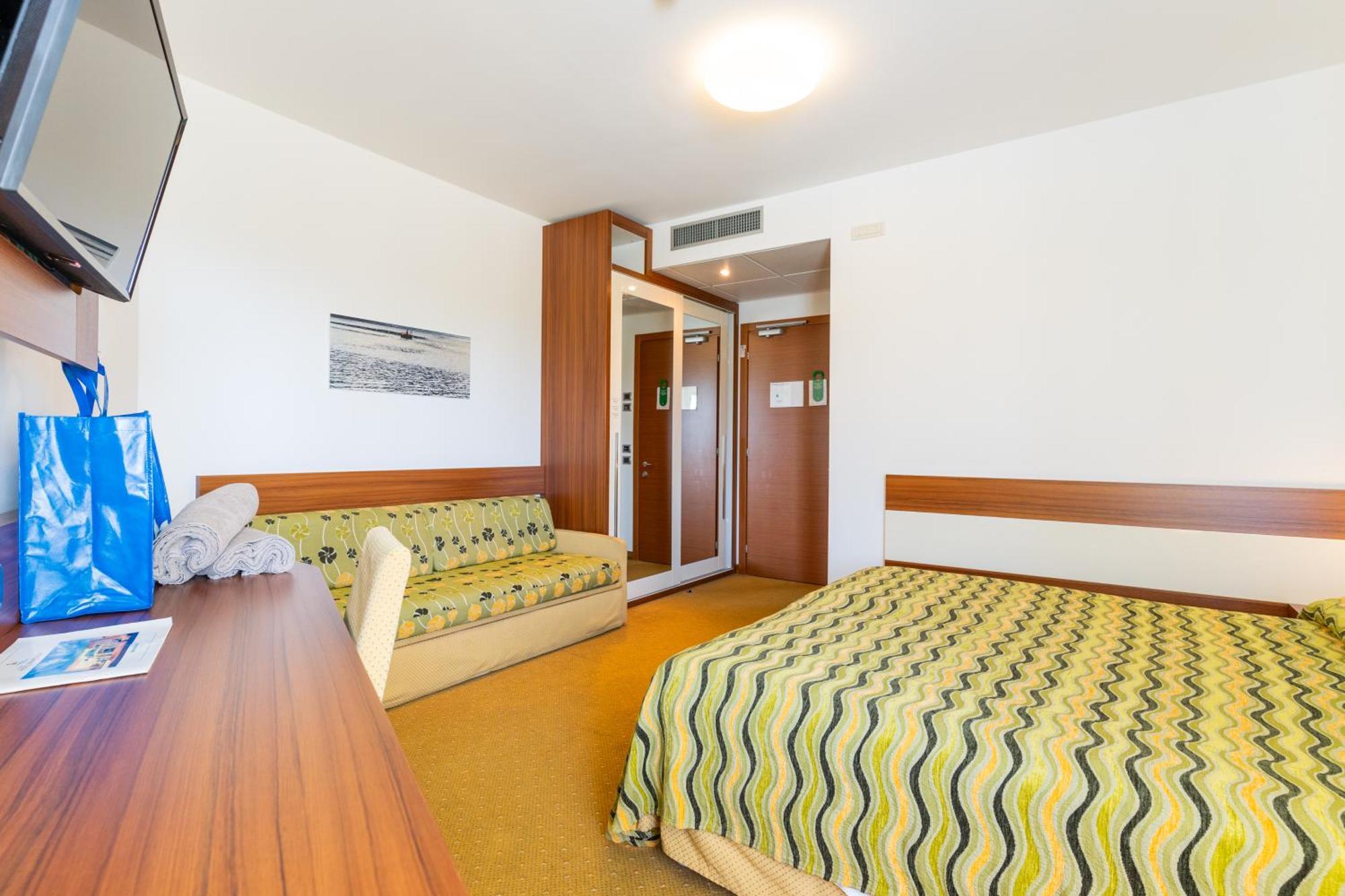 Hotel Maregolf كاوْرلي المظهر الخارجي الصورة