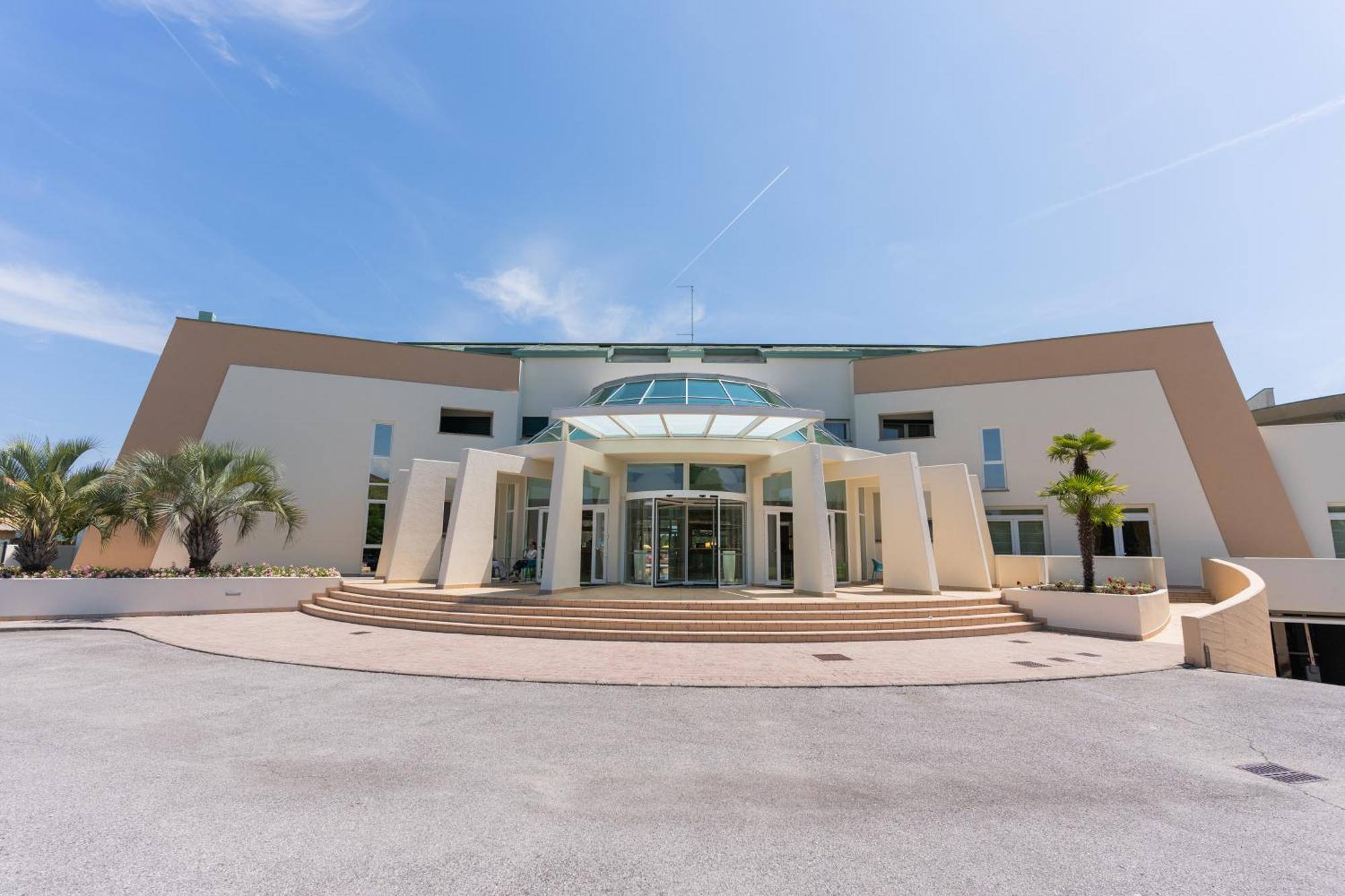 Hotel Maregolf كاوْرلي المظهر الخارجي الصورة